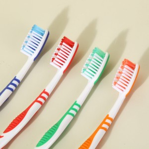 Ensemble familial de brosses à dents pour adultes