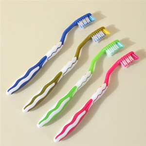 Dentes Tersus Mollis Toothbrush Gracili palpate