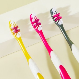 Brosse à dents professionnelle pour le blanchiment des dents