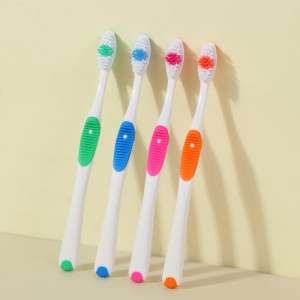 Brosse à dents blanchissante pour produits de soins bucco-dentaires