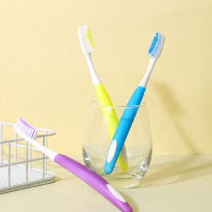 Hygiène bucco-dentaire Brosse à dents domestique Soins des dents