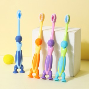 Cepillo de dientes compacto para niños con cerdas suaves