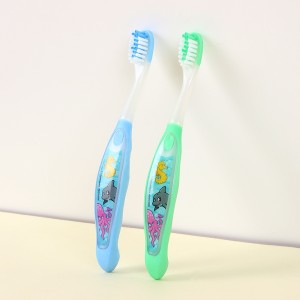 Escova de dentes infantil sem BPA